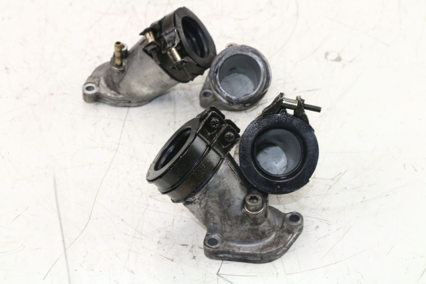 photo de TUBO DE ADMISSÃO YAMAHA XJS DIVERSION 600 (1997 - 1999) - Outro ângulo de visão