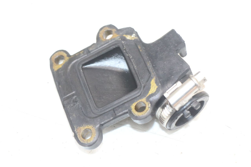 photo de TUBO DE ADMISSÃO YAMAHA BW'S NG NEXT GENERATION 50 (1996 - 2003) - Outro ângulo de visão