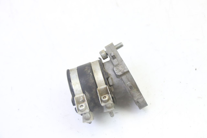 photo de TUBO DE ADMISSÃO YAMAHA YFM R RAPTOR 250 (2008 - 2014) - Outro ângulo de visão