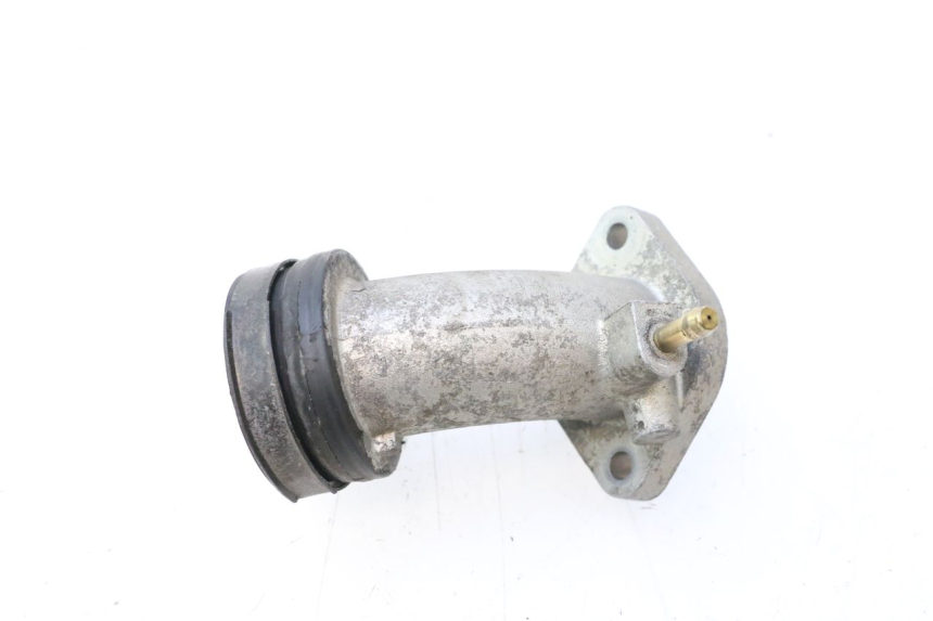 photo de TUBO DE ADMISSÃO YAMAHA YP MAJESTY 125 (1998 - 2001) - Zoom do estado de desgaste