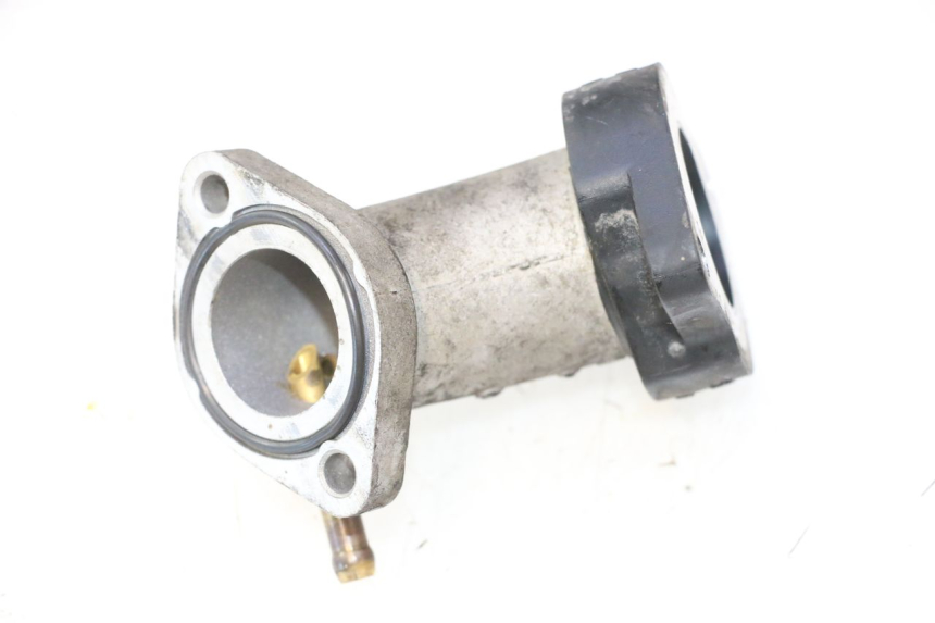 photo de TUBO DE ADMISSÃO YAMAHA YP MAJESTY 125 (2007 - 2010) - Detalhe da peça