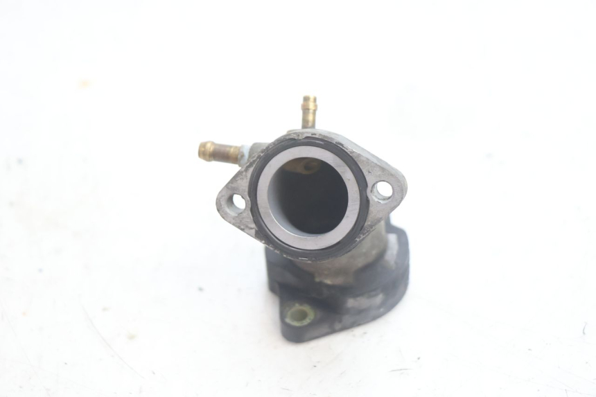 photo de TUBO DE ADMISSÃO YAMAHA YP MAJESTY 125 (2002 - 2006) - Zoom do estado de desgaste