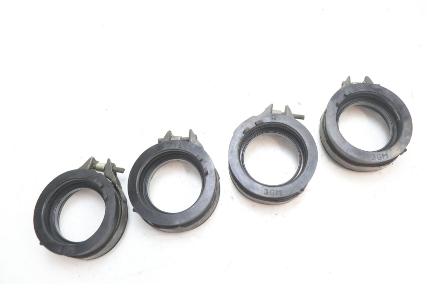photo de TUBO DE ADMISSÃO YAMAHA YZF R GENESIS 750 (1993 - 1998) - Pontos de fixação