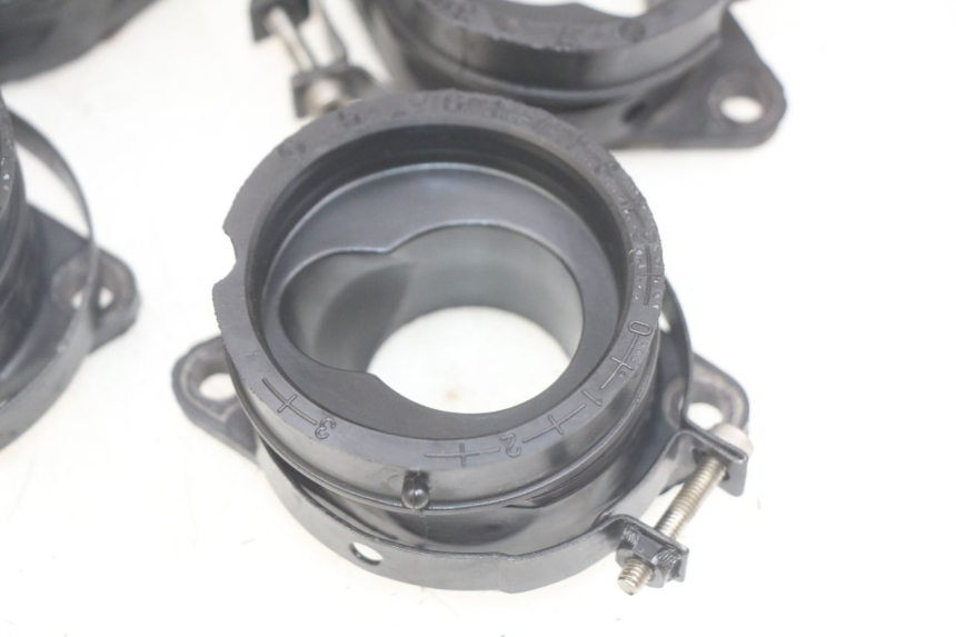 photo de TUBO DE ADMISSÃO KAWASAKI Z 750 (2007 - 2013) - Pontos de fixação