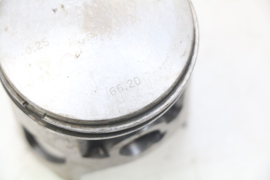 photo de Pistão YAMAHA BLASTER 200 (1987 - 2002) - Zoom do estado de desgaste