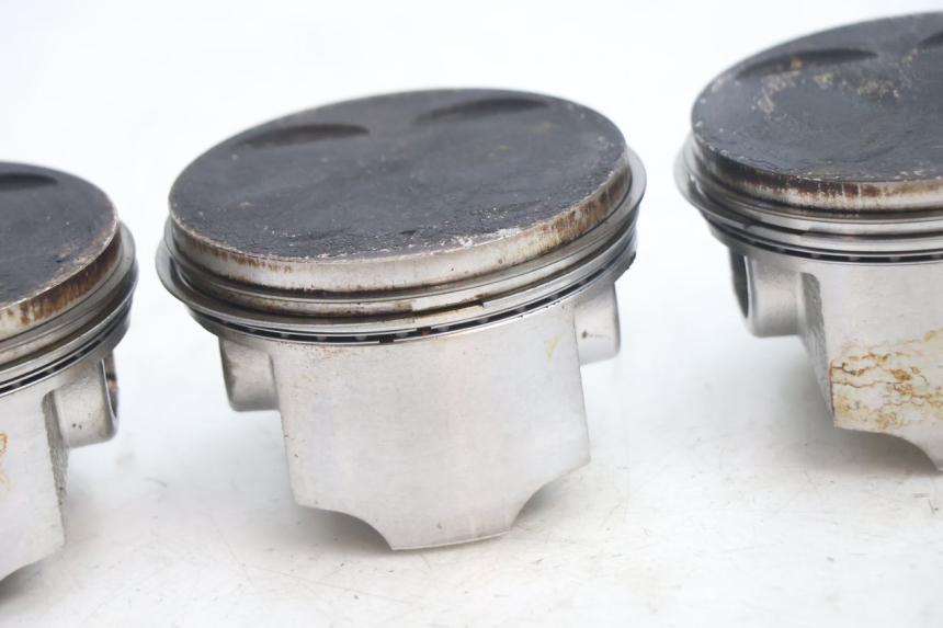 photo de PISTÃO SUZUKI GSF N BANDIT 1200 (2001 - 2005) - Pontos de fixação