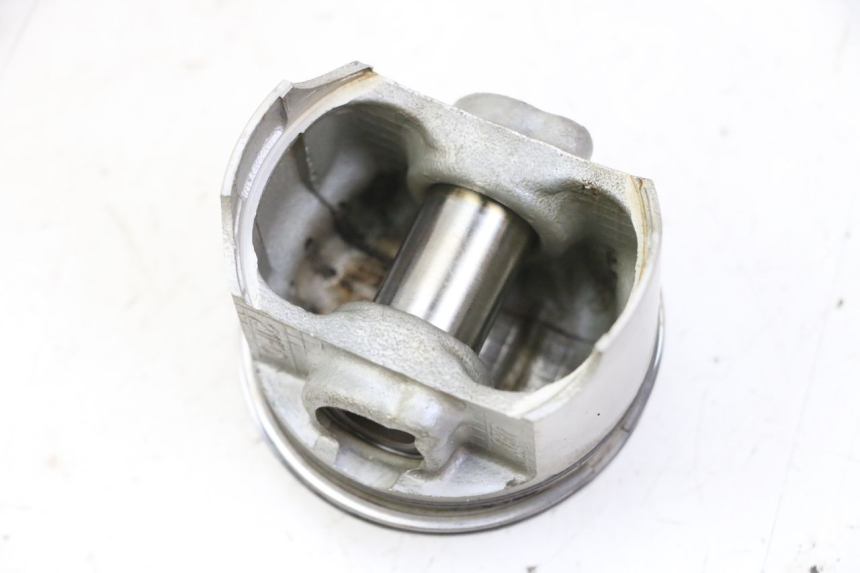 photo de Pistão SUZUKI BURGMAN 125 (2007 - 2014) - Zoom do estado de desgaste
