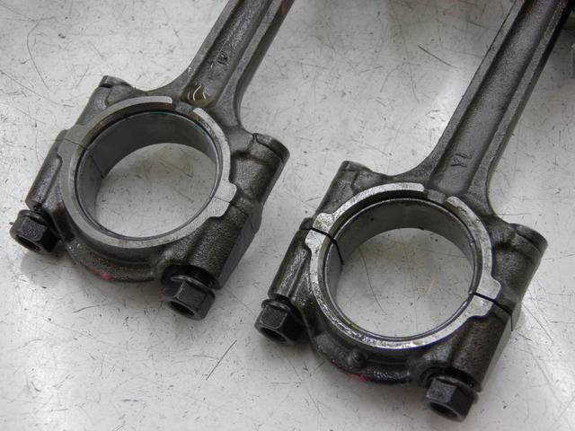 photo de Pistão YAMAHA FJR 1300 (2004 - 2005) - Outro ângulo de visão