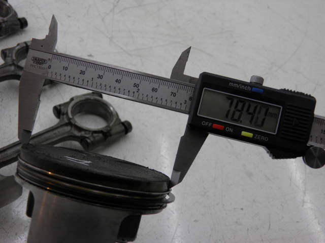 photo de Pistão YAMAHA FJR 1300 (2004 - 2005) - Peça verificada