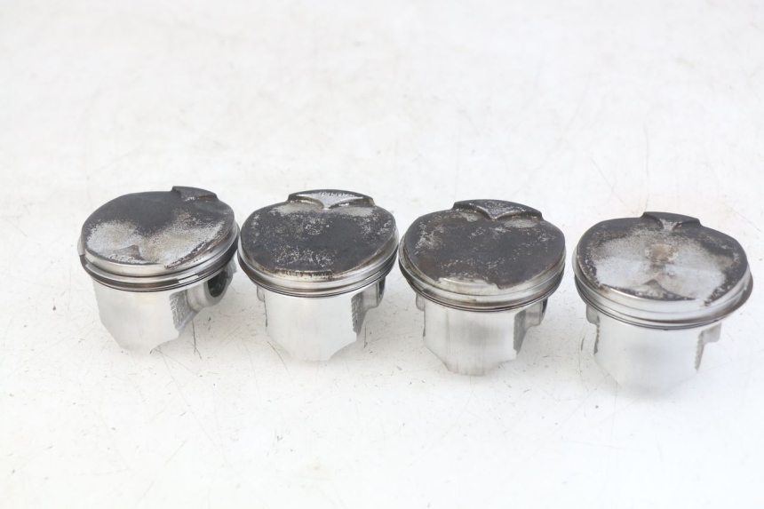 photo de Pistão KAWASAKI Z 750 (2007 - 2013) - Detalhes característicos