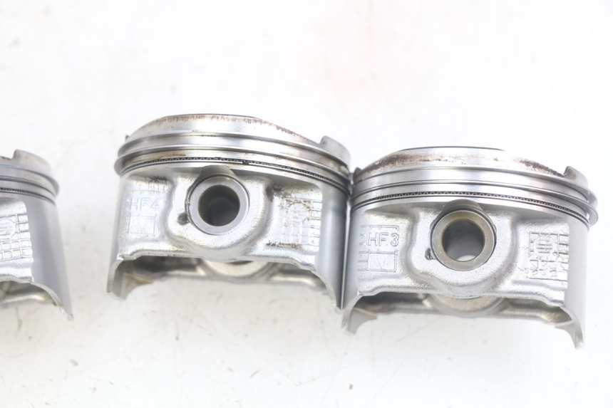 photo de Pistão KAWASAKI Z 750 (2007 - 2013) - Pontos de fixação
