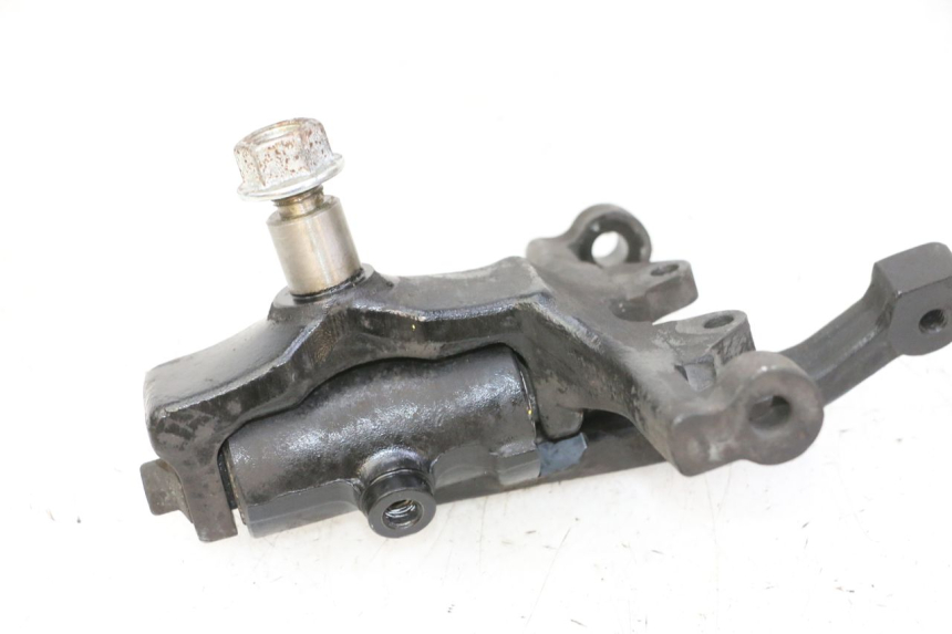 photo de PIVÔ DE SUSPENSÃO QUADRO 4 4D 350 (2015 - 2018) - Ampliação técnica