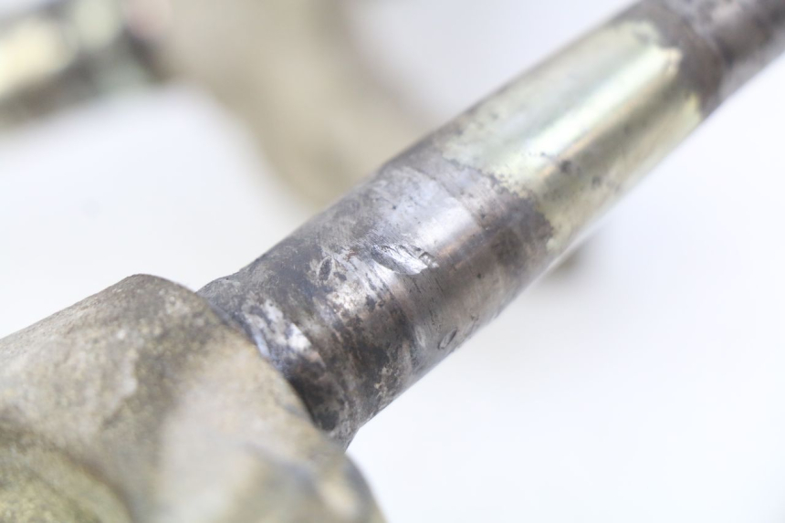 photo de PIVÔ DE SUSPENSÃO YAMAHA BLASTER 200 (1987 - 2002) - Zoom do estado de desgaste