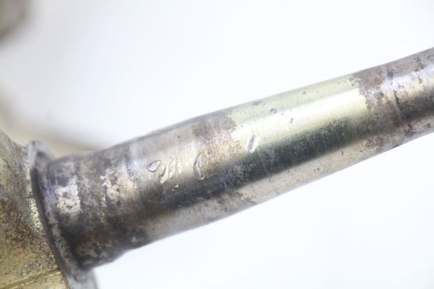 photo de PIVÔ DE SUSPENSÃO YAMAHA BLASTER 200 (1987 - 2002) - Outro ângulo de visão
