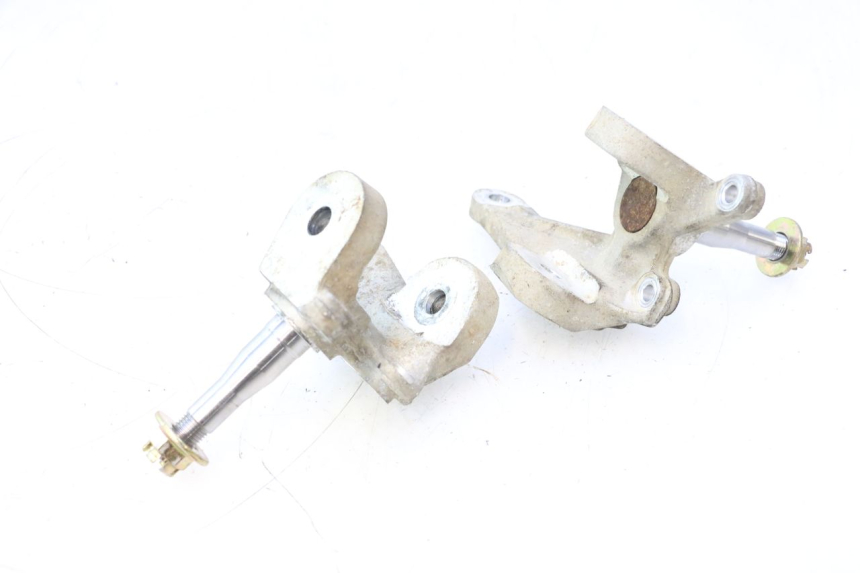 photo de PIVÔ DE SUSPENSÃO KYMCO MXU R 250 (2004 - 2010) - Outro ângulo de visão