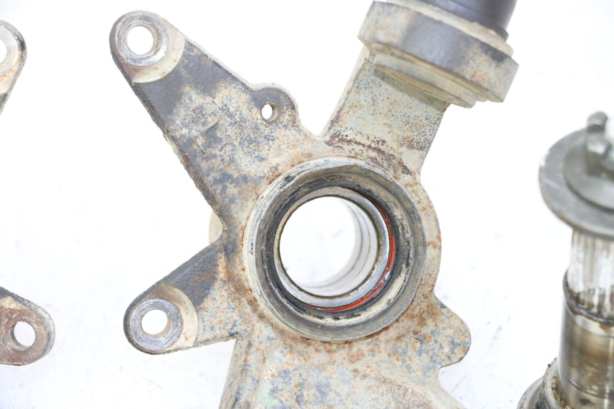 photo de PIVÔ DE SUSPENSÃO YAMAHA YFM BRUIN 350 (2003 - 2009) - Peça verificada