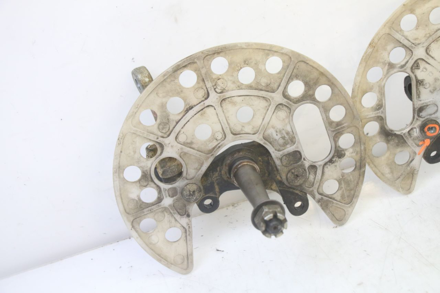 photo de PIVÔ DE SUSPENSÃO YAMAHA YFM R RAPTOR 250 (2008 - 2014) - Detalhe da peça