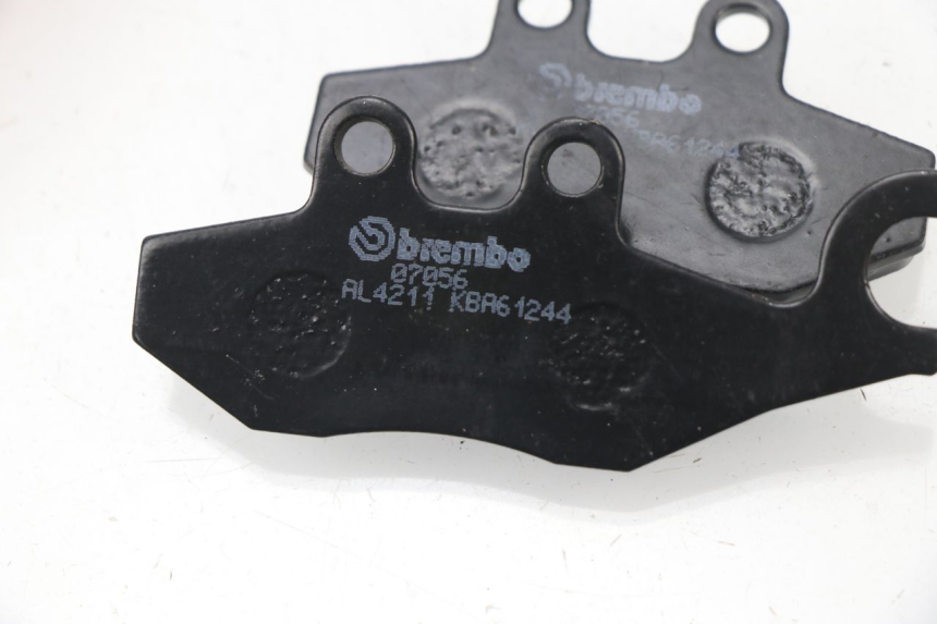 photo de PASTILHA DE FREIO DIANTEIRA PIAGGIO X9 EVOLUTION 250 (2003 - 2007) - Detalhe da peça