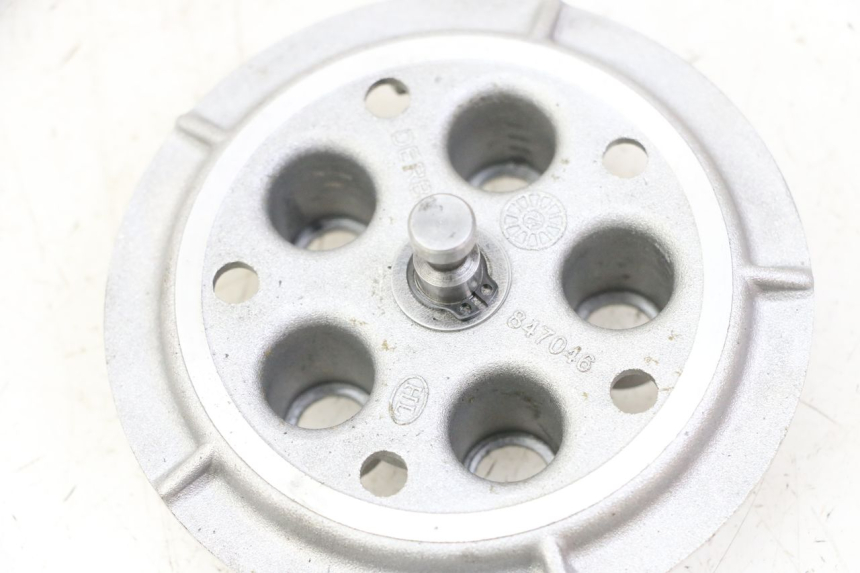 photo de PLATÔ DE EMBREAGEM DERBI SENDA SM DRD X-TREME 50 (2011 - 2017) - Zoom do estado de desgaste