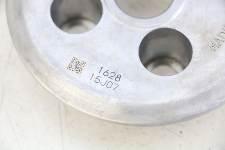 photo de PLATÔ DE EMBREAGEM KAWASAKI KX 85 (2014 - 2021) - Outro ângulo de visão