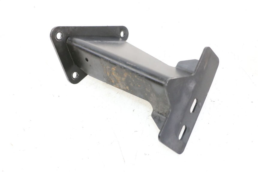 photo de SUPORTE DO DESCANSO DE PÉ TRASEIRO DIREITO QUADRO 4 4D 350 (2015 - 2018) - Vista principal
