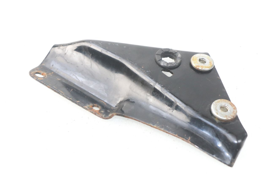 photo de SUPORTE DO DESCANSO DE PÉ TRASEIRO DIREITO HONDA CA REBEL 125 (1995 - 2001) - Zoom do estado de desgaste