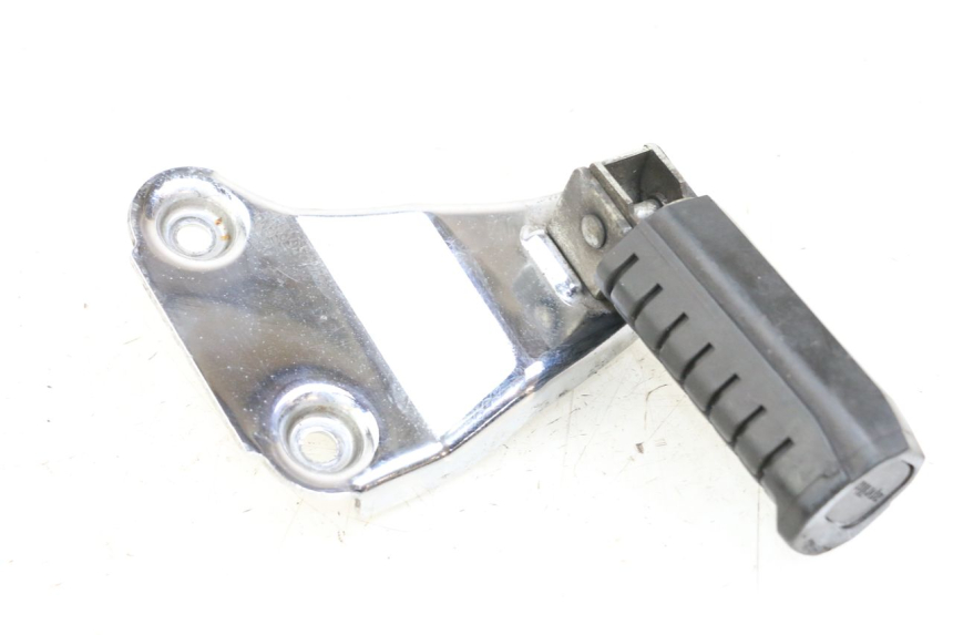 photo de SUPORTE DO DESCANSO DE PÉ TRASEIRO DIREITO APRILIA CLASSIC 125 (1995 - 2001) - Outro ângulo de visão