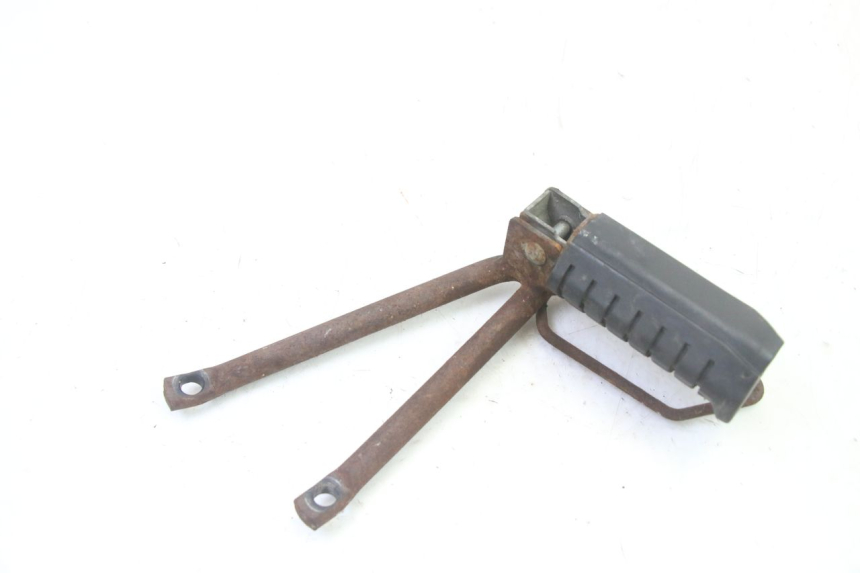 photo de SUPORTE DO DESCANSO DE PÉ TRASEIRO DIREITO APRILIA ETX 125 (1998 - 2002) - Ampliação técnica