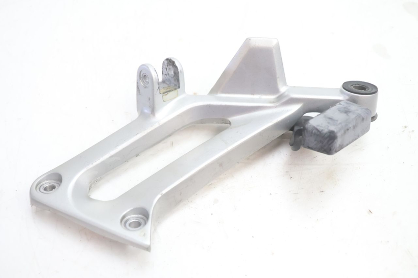 photo de PLACA DO DESCANSO DO PÉ TRASEIRO DIREITO YAMAHA FJR 1300 (2001 - 2005) - Zoom do estado de desgaste