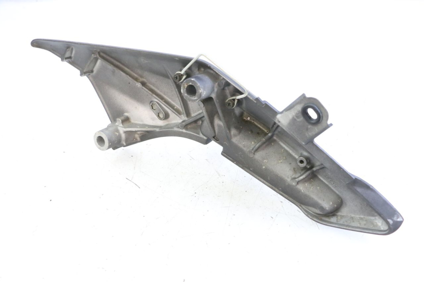 photo de SUPORTE DO DESCANSO DE PÉ TRASEIRO DIREITO HONDA FJS SILVER WING SILVERWING 400 (2005 - 2008) - Pontos de fixação