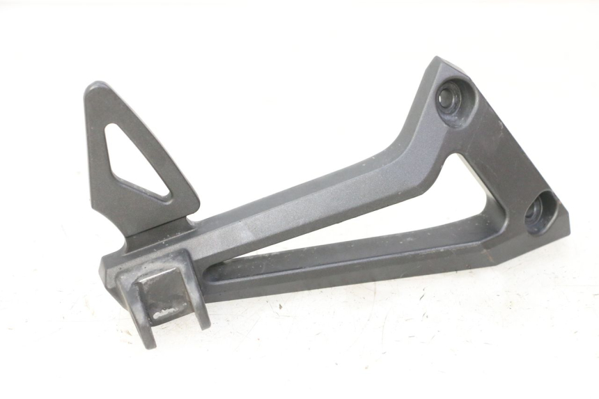 photo de SUPORTE DO DESCANSO DE PÉ TRASEIRO DIREITO YAMAHA FZ6 FAZER S2 600 (2007 - 2011) - Vista principal