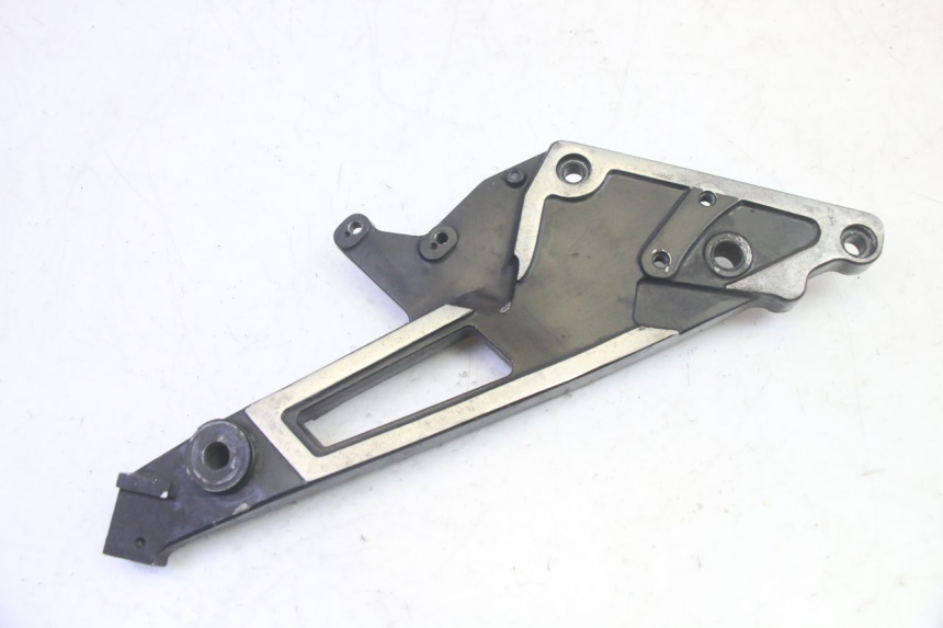 photo de SUPORTE DO DESCANSO DE PÉ TRASEIRO DIREITO KAWASAKI GPZ RX 1000 (1986 - 1988) - Vista principal