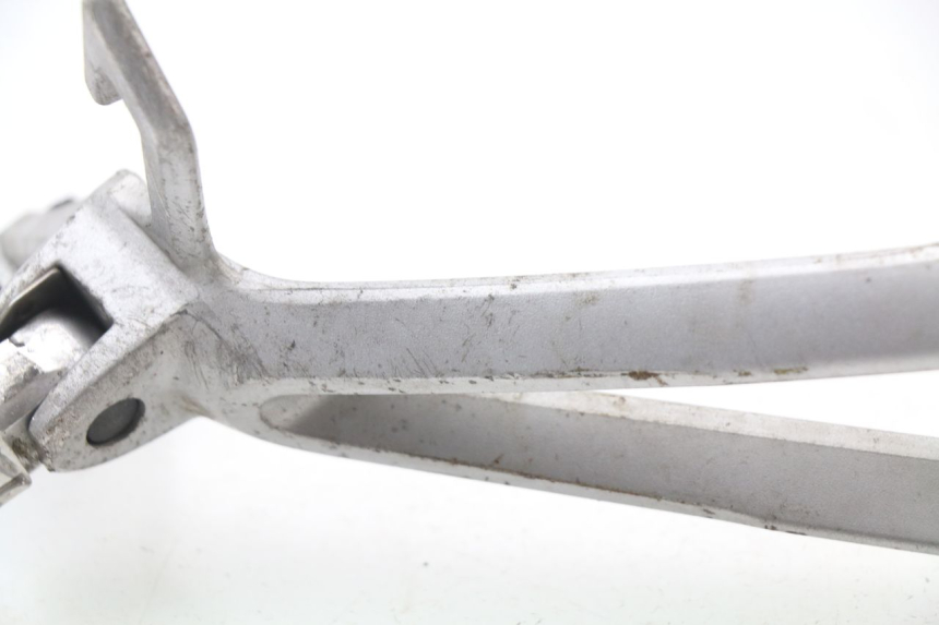 photo de SUPORTE DO DESCANSO DE PÉ TRASEIRO DIREITO SUZUKI GSX-R GSXR 600 (2008 - 2010) - Pontos de fixação