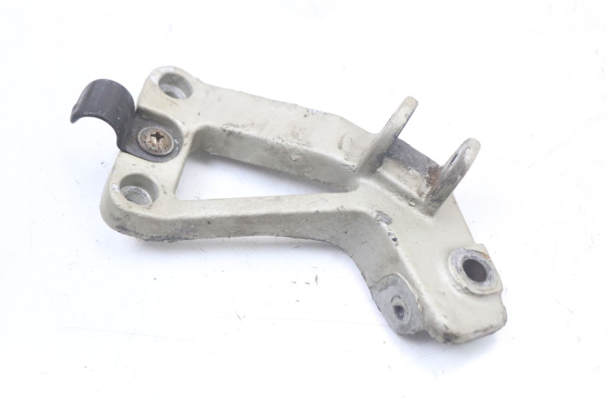 photo de SUPORTE DO DESCANSO DE PÉ TRASEIRO DIREITO KAWASAKI GTR 1000 (1994 - 2004) - Zoom do estado de desgaste