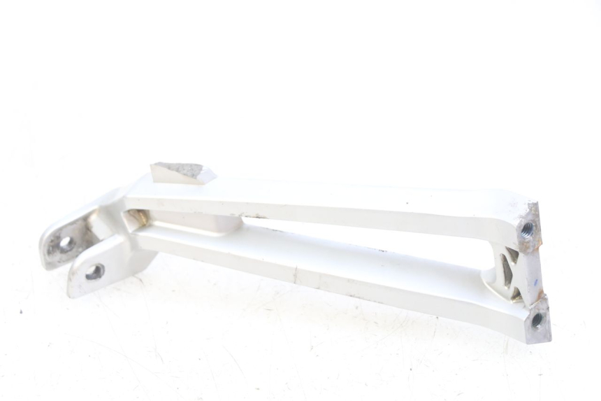 photo de SUPORTE DO DESCANSO DE PÉ TRASEIRO DIREITO YAMAHA MT ABS 125 (2014 - 2018) - Vista principal