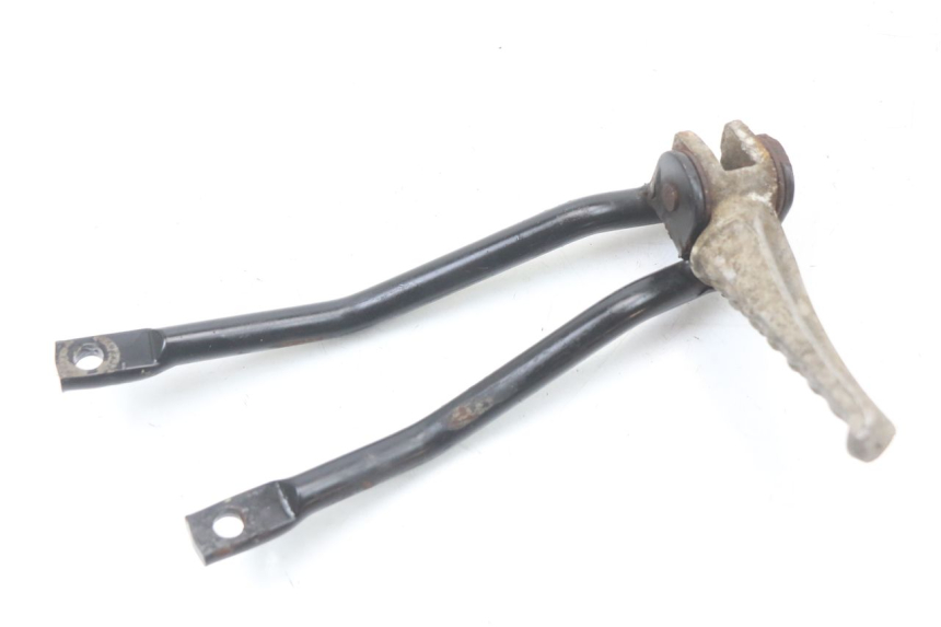 photo de SUPORTE DO DESCANSO DE PÉ TRASEIRO DIREITO APRILIA RS 50 (2006 - 2010) - Detalhe da peça