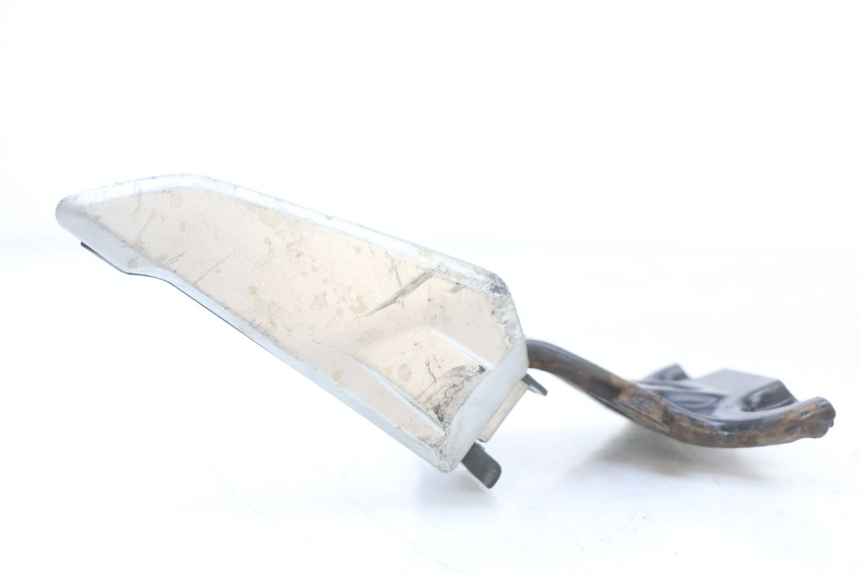 photo de SUPORTE DO DESCANSO DE PÉ TRASEIRO DIREITO HONDA SH ABS 125 (2012 - 2017) - Outro ângulo de visão