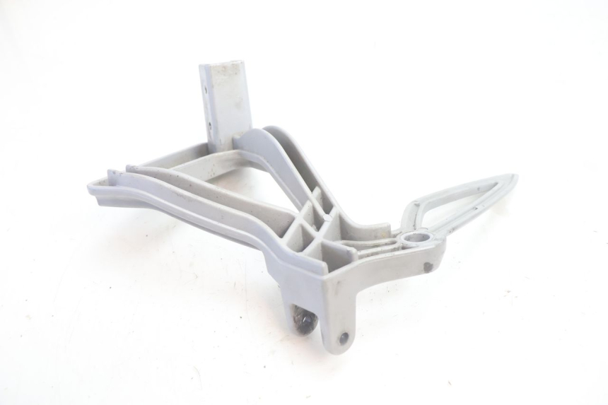 photo de PLACA DO DESCANSO DO PÉ TRASEIRO DIREITO CAN-AM SPYDER RS 1000 (2008 - 2012) - Ampliação técnica