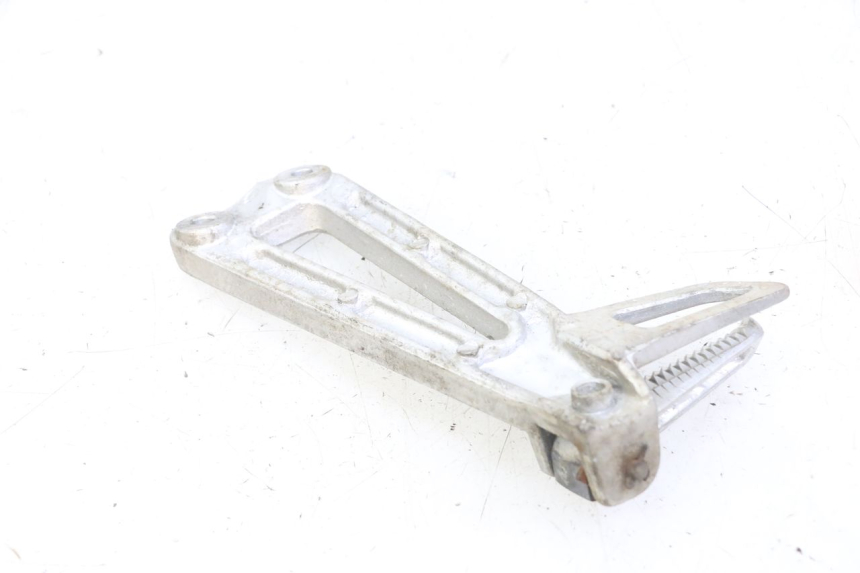 photo de SUPORTE DO DESCANSO DE PÉ TRASEIRO DIREITO YAMAHA TDR DELTABOX 125 (1997 - 2003) - Vista geral