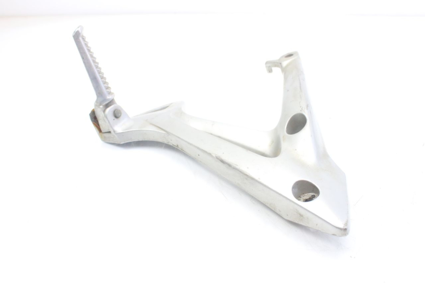 photo de SUPORTE DO DESCANSO DE PÉ TRASEIRO DIREITO HONDA VFR VTEC RC46 800 (2002 - 2013) - Vista geral