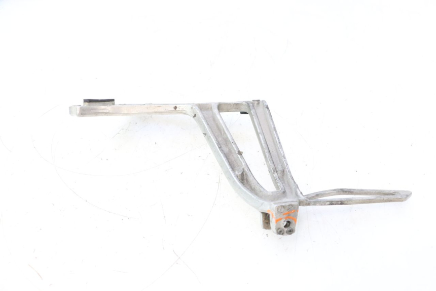 photo de PLACA DO DESCANSO DO PÉ TRASEIRO DIREITO HONDA XRV AFRICA TWIN 750 (1990 - 1992) - Detalhe da peça