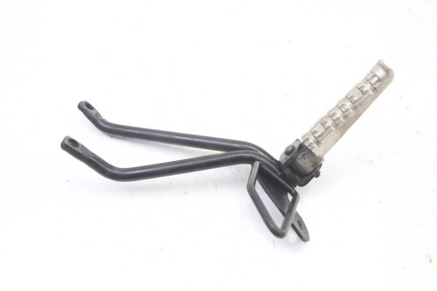 photo de SUPORTE DO DESCANSO DE PÉ TRASEIRO DIREITO YAMAHA TZR 50 (2008 - 2016) - Zoom do estado de desgaste
