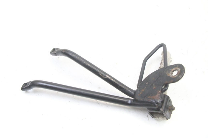 photo de SUPORTE DO DESCANSO DE PÉ TRASEIRO DIREITO YAMAHA TZR 50 (2008 - 2016) - Pontos de fixação
