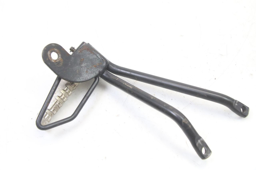 photo de SUPORTE DO DESCANSO DE PÉ TRASEIRO DIREITO YAMAHA TZR 50 (2008 - 2016) - Estado da superfície