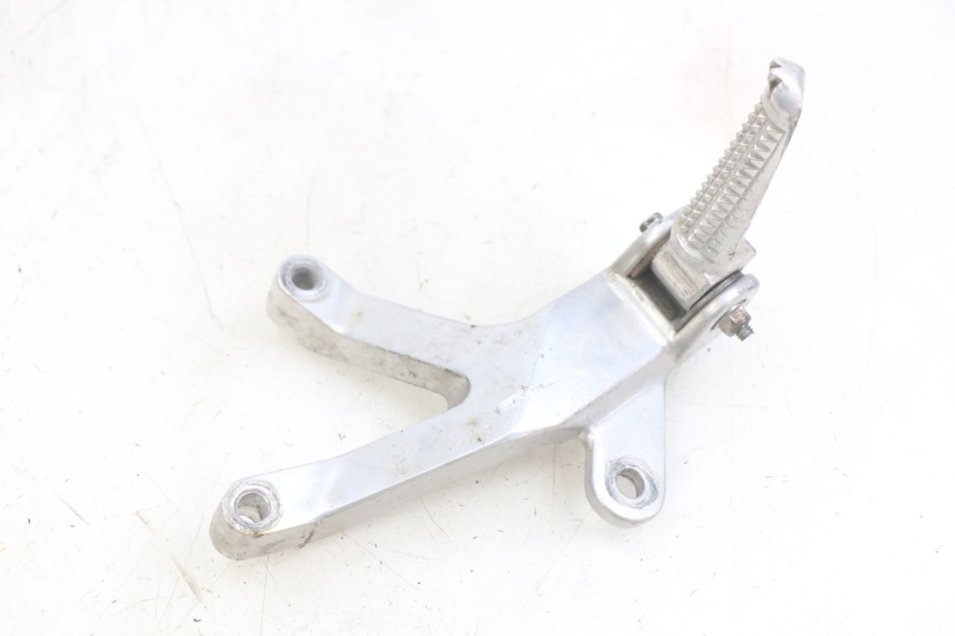 photo de SUPORTE DO DESCANSO DE PÉ TRASEIRO DIREITO YAMAHA YZF R THUNDERCAT 600 (1996 - 2003) - Ampliação técnica
