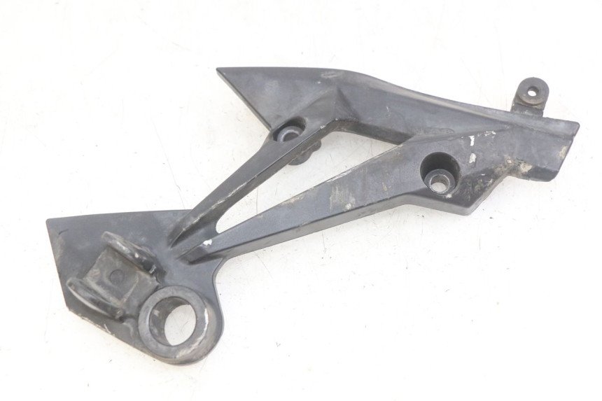 photo de SUPORTE DO DESCANSO DE PÉ TRASEIRO DIREITO KAWASAKI Z 750 (2007 - 2013) - Vista geral