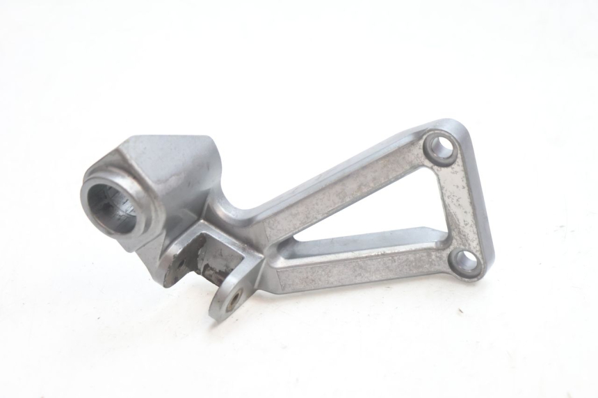 photo de SUPORTE DO DESCANSO DE PÉ TRASEIRO DIREITO KAWASAKI ZX-6R ZX6R 600 (1995 - 1997) - Vista principal