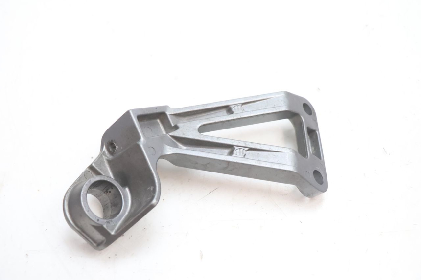 photo de SUPORTE DO DESCANSO DE PÉ TRASEIRO DIREITO KAWASAKI ZX-6R ZX6R 600 (1995 - 1997) - Ampliação técnica