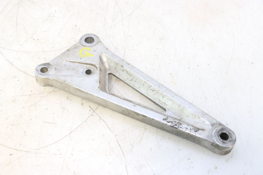 photo de PLACA DO DESCANSO DE PÉ TRASEIRO ESQUERDO HONDA CB TWO FIFTY 250 (1991 - 2002) - Vista principal