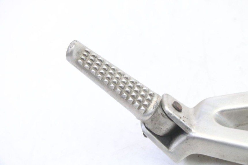 photo de SUPORTE DO DESCANSO DE PÉ TRASEIRO ESQUERDO HONDA CBR RR FIREBLADE 900 (1992 - 1994) - Detalhe da peça